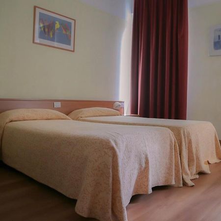 Hotel Fortuna Анкона Екстер'єр фото