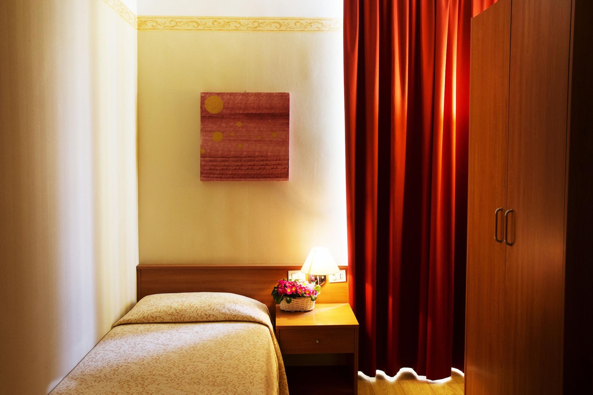 Hotel Fortuna Анкона Екстер'єр фото