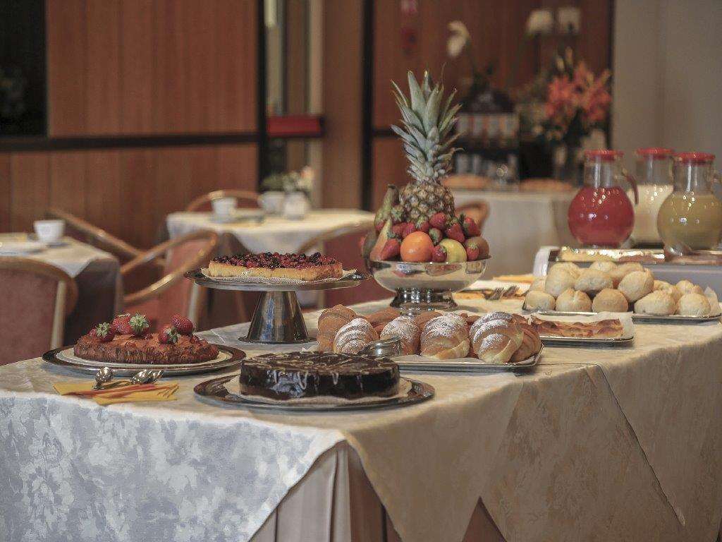 Hotel Fortuna Анкона Ресторан фото