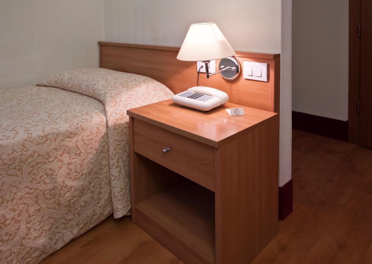 Hotel Fortuna Анкона Екстер'єр фото